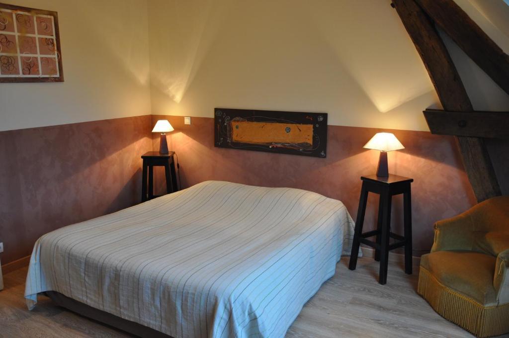 Les Pierres D'Aurele Chambres D'Hotes Saint-Georges-sur-Cher Room photo