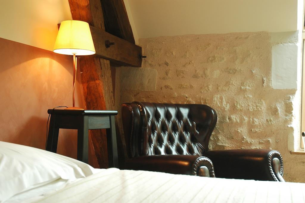 Les Pierres D'Aurele Chambres D'Hotes Saint-Georges-sur-Cher Room photo
