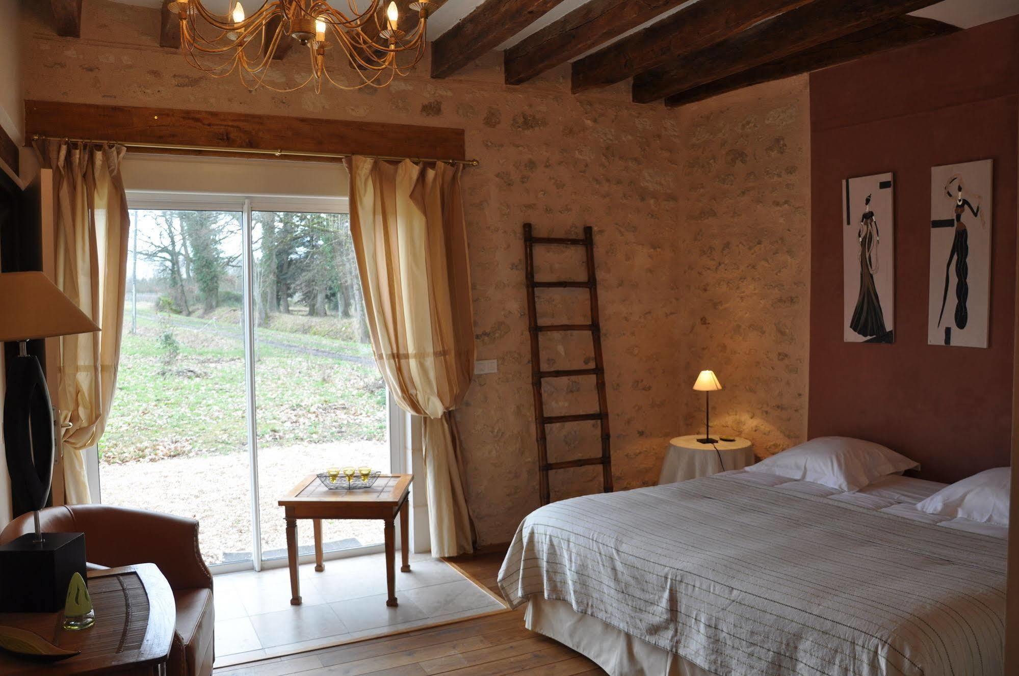 Les Pierres D'Aurele Chambres D'Hotes Saint-Georges-sur-Cher Exterior photo